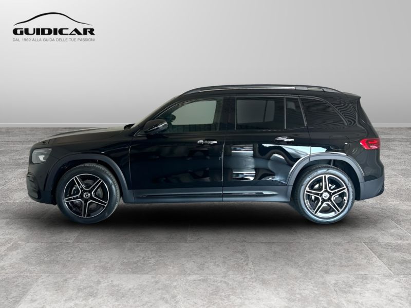 GuidiCar - MERCEDES BENZ NUOVA GLB 1 GLB 200 d 4MATIC AMG Line ADVANCED PLUS Nuovo