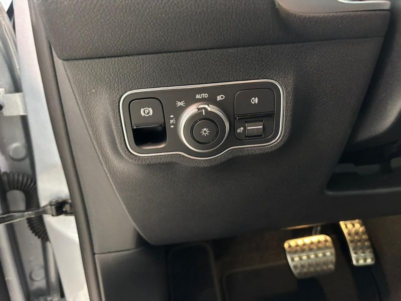 GuidiCar - MERCEDES BENZ NUOVA GLB 1 GLB 200 d AMG Line ADVANCED PLUS Nuovo