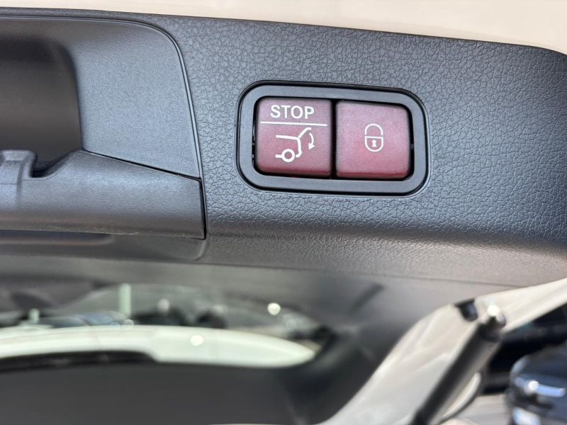 GuidiCar - MERCEDES BENZ NUOVA GLB 1 GLB 200 d AMG Line ADVANCED PLUS Nuovo