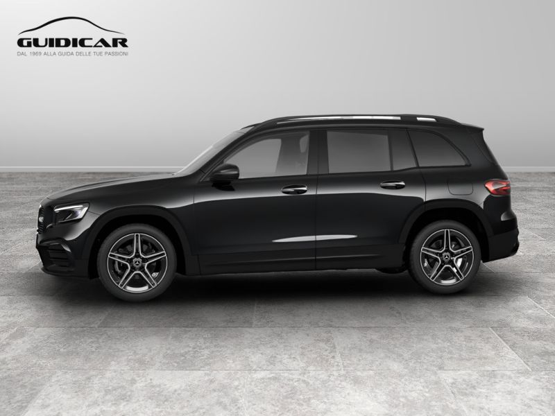 GuidiCar - MERCEDES BENZ NUOVA GLB 1 GLB 200 d AMG Line ADVANCED PLUS Nuovo