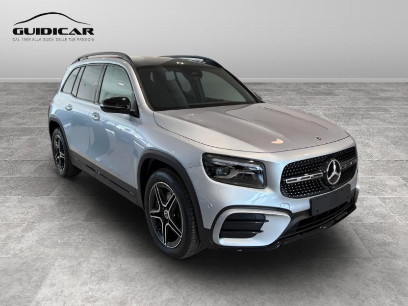 GuidiCar - MERCEDES BENZ NUOVA GLB 1 GLB 200 d AMG Line ADVANCED PLUS Nuovo