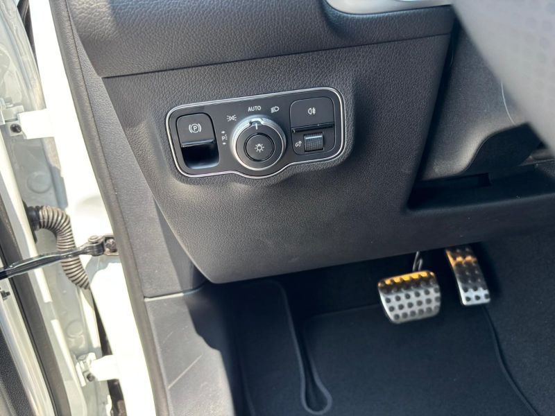 GuidiCar - MERCEDES BENZ NUOVA GLB 1 GLB 200 d AMG Line ADVANCED PLUS Nuovo