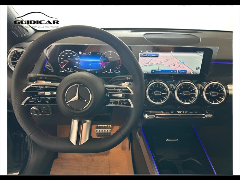GuidiCar - MERCEDES BENZ NUOVA GLB 1 GLB 220 d 4MATIC AMG Line ADVANCED PLUS Nuovo