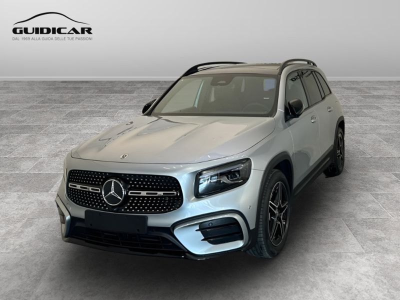 GuidiCar - MERCEDES BENZ NUOVA GLB 1 GLB 220 d 4MATIC AMG Line ADVANCED PLUS Nuovo