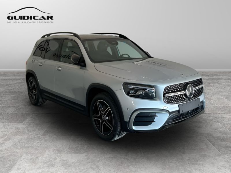 GuidiCar - MERCEDES BENZ NUOVA GLB 1 GLB 220 d 4MATIC AMG Line ADVANCED PLUS Nuovo