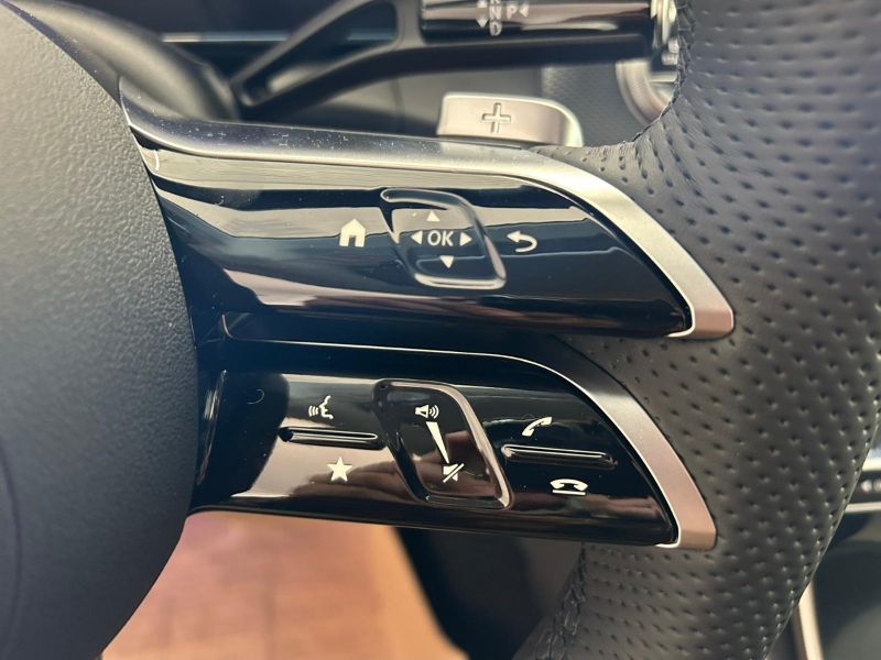 GuidiCar - MERCEDES BENZ Nuova GLC SUV 1 GLC 220 d 4MATIC AMG Line ADVANCED Nuovo