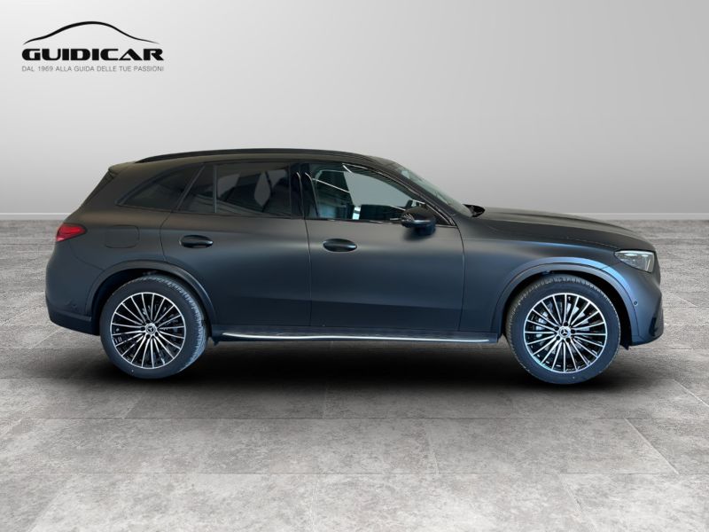 GuidiCar - MERCEDES BENZ Nuova GLC SUV 1 GLC 220 d 4MATIC AMG Line ADVANCED Nuovo