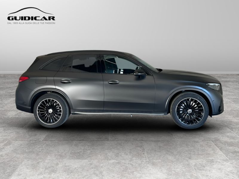 GuidiCar - MERCEDES BENZ Nuova GLC SUV 1 GLC 220 d 4MATIC AMG Line ADVANCED Nuovo