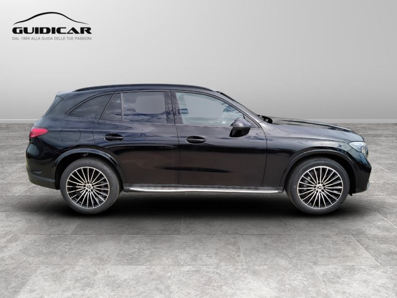 GuidiCar - MERCEDES BENZ Nuova GLC SUV 1 GLC 220 d 4MATIC AMG Line ADVANCED Nuovo