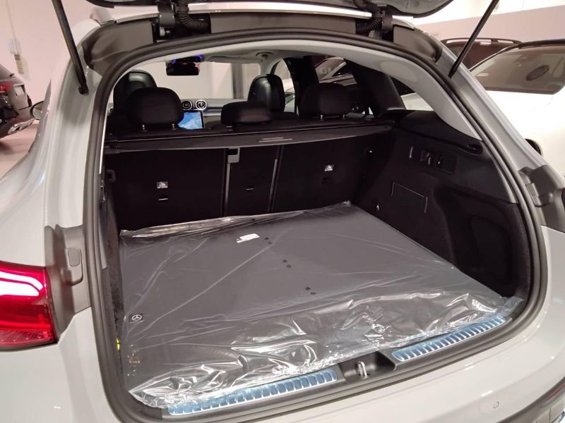 GuidiCar - MERCEDES BENZ Nuova GLC SUV 1 GLC 220 d 4MATIC AMG Line ADVANCED Nuovo
