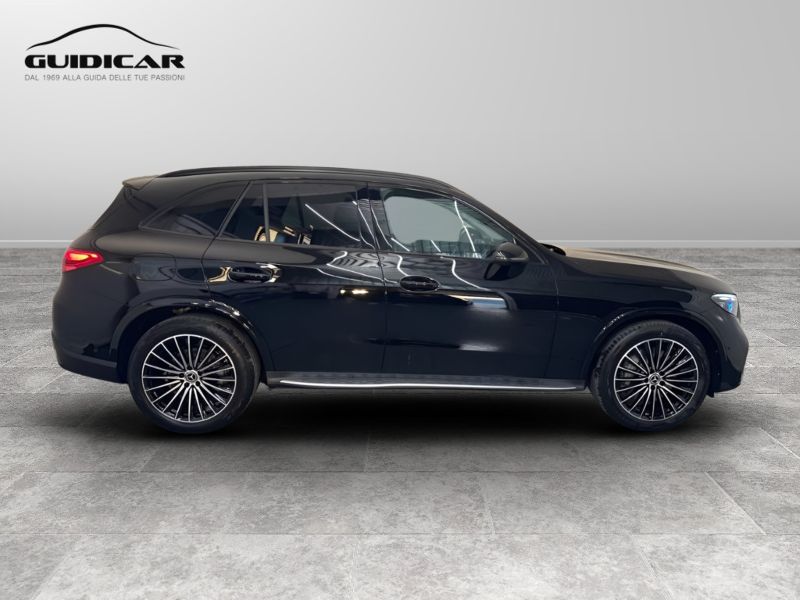 GuidiCar - MERCEDES BENZ Nuova GLC SUV 1 GLC 220 d 4MATIC AMG Line ADVANCED Nuovo