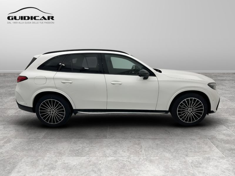 GuidiCar - MERCEDES BENZ Nuova GLC SUV 1 GLC 220 d 4MATIC AMG Line ADVANCED Nuovo