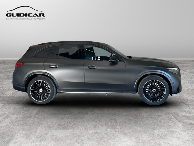 GuidiCar - MERCEDES BENZ Nuova GLC SUV 1 GLC 220 d 4MATIC AMG Line ADVANCED Nuovo