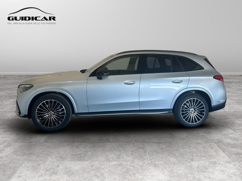 GuidiCar - MERCEDES BENZ Nuova GLC SUV 1 GLC 220 d 4MATIC AMG Line PREMIUM Nuovo