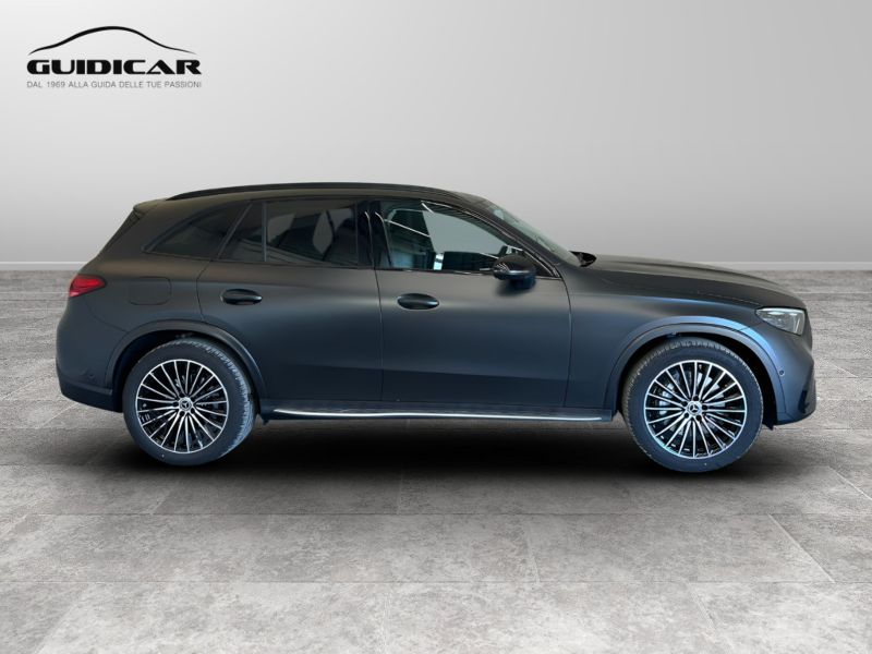 GuidiCar - MERCEDES BENZ Nuova GLC SUV 1 GLC 220 d 4MATIC AMG Line ADVANCED Nuovo