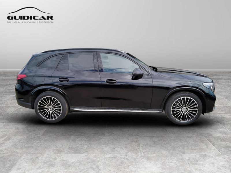 GuidiCar - MERCEDES BENZ Nuova GLC SUV 1 GLC 220 d 4MATIC AMG Line ADVANCED Nuovo