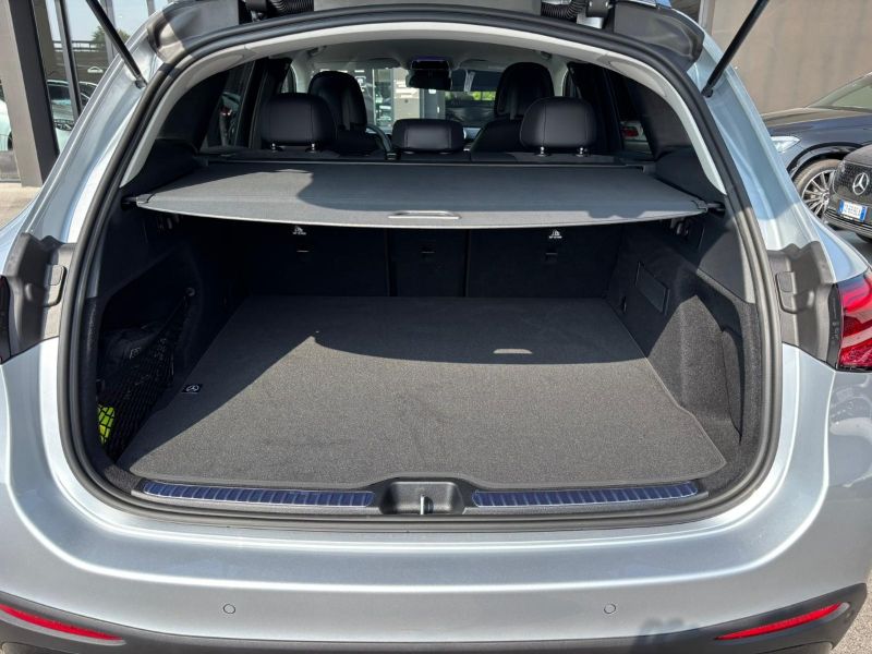 GuidiCar - MERCEDES BENZ Nuova GLC SUV 1 GLC 220 d 4MATIC AMG Line ADVANCED Nuovo