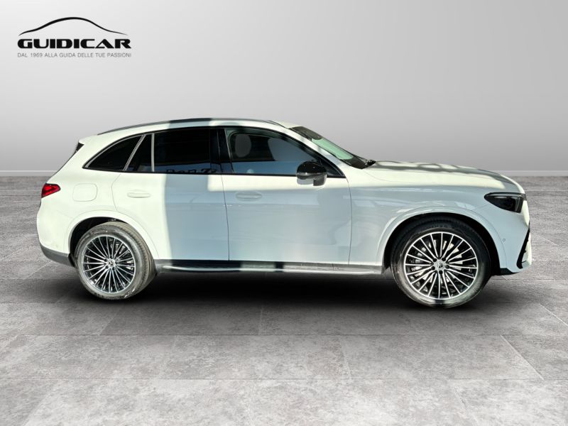GuidiCar - MERCEDES BENZ Nuova GLC SUV 1 GLC 220 d 4MATIC AMG Line ADVANCED Nuovo