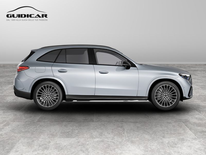 GuidiCar - MERCEDES BENZ Nuova GLC SUV 1 GLC 220 d 4MATIC AMG Line ADVANCED Nuovo