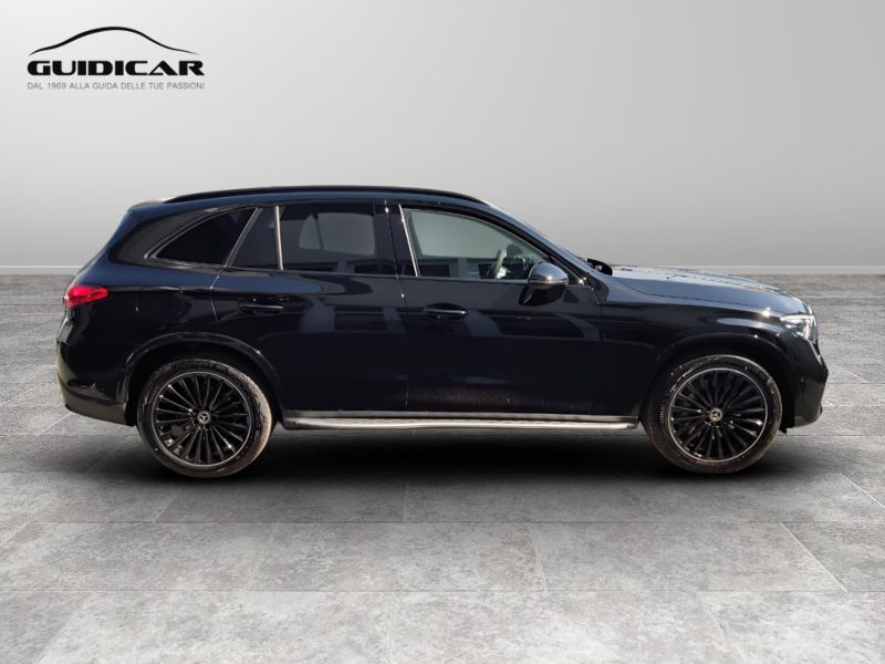 GuidiCar - MERCEDES BENZ Nuova GLC SUV 1 GLC 220 d 4MATIC AMG Line ADVANCED Nuovo