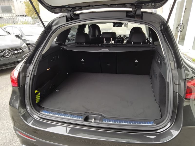 GuidiCar - MERCEDES BENZ Nuova GLC SUV 1 GLC 220 d 4MATIC AMG Line ADVANCED Nuovo