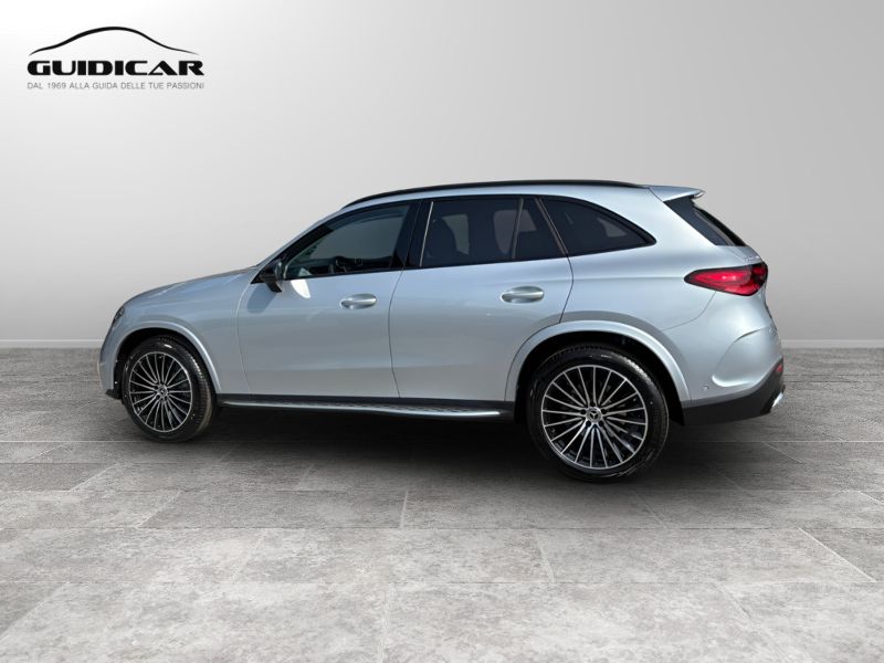GuidiCar - MERCEDES BENZ Nuova GLC SUV 1 GLC 220 d 4MATIC AMG Line ADVANCED Nuovo