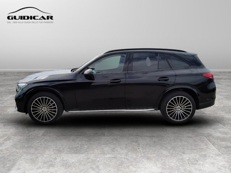 GuidiCar - MERCEDES BENZ Nuova GLC SUV 1 GLC 220 d 4MATIC AMG Line ADVANCED Nuovo