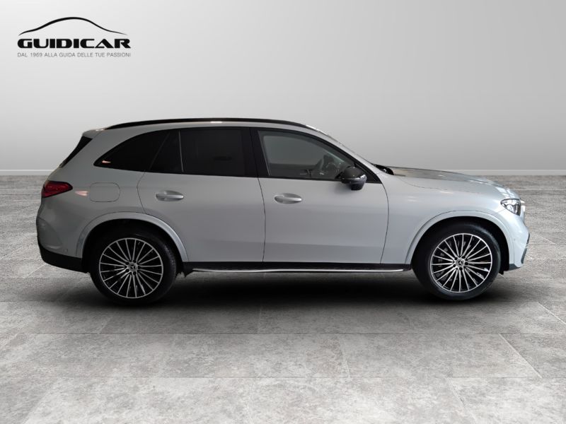 GuidiCar - MERCEDES BENZ Nuova GLC SUV 1 GLC 220 d 4MATIC AMG Line PREMIUM Nuovo