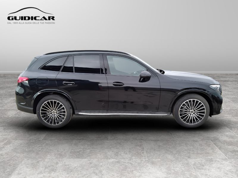 GuidiCar - MERCEDES BENZ Nuova GLC SUV 1 GLC 220 d 4MATIC AMG Line ADVANCED Nuovo