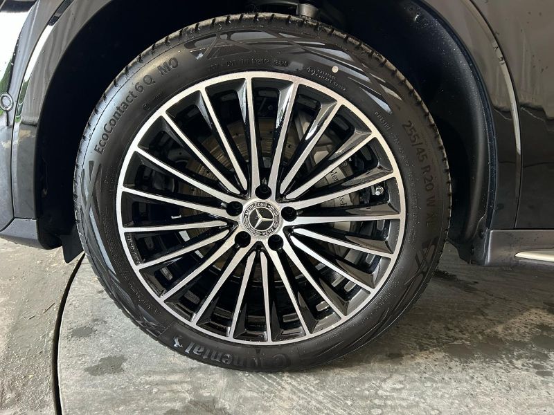 GuidiCar - MERCEDES BENZ Nuova GLC SUV 1 GLC 220 d 4MATIC AMG Line ADVANCED Nuovo