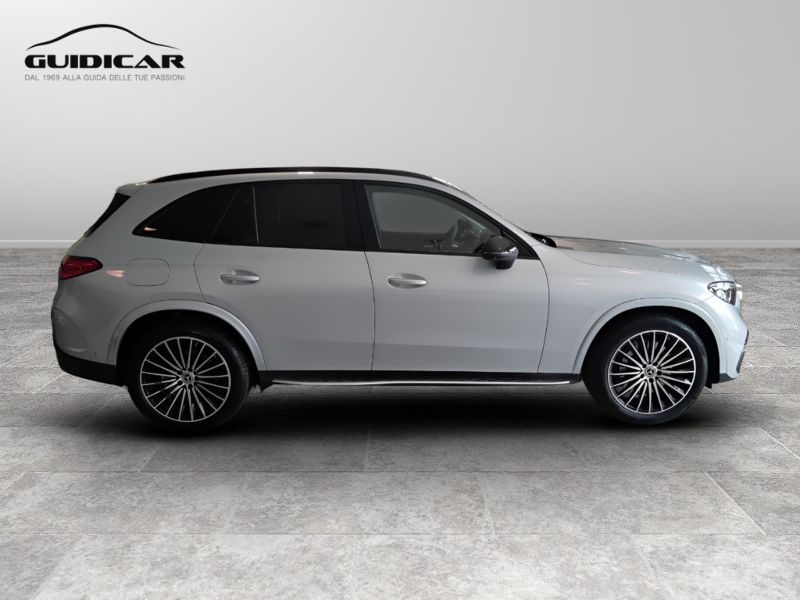 GuidiCar - MERCEDES BENZ Nuova GLC SUV 1 GLC 220 d 4MATIC AMG Line PREMIUM Nuovo