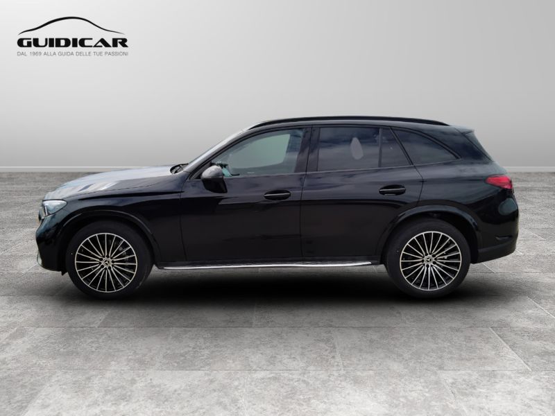 GuidiCar - MERCEDES BENZ Nuova GLC SUV 1 GLC 220 d 4MATIC AMG Line ADVANCED Nuovo
