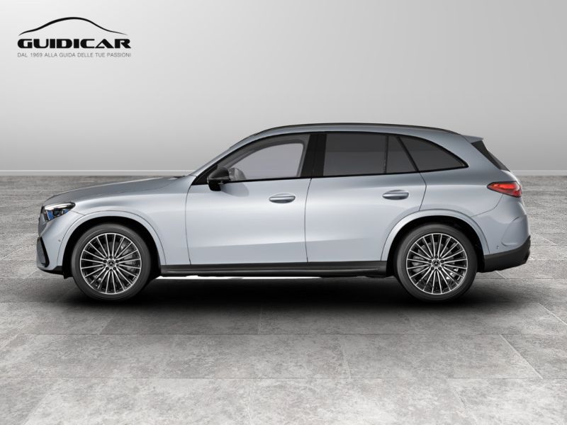 GuidiCar - MERCEDES BENZ Nuova GLC SUV 1 GLC 220 d 4MATIC AMG Line ADVANCED Nuovo