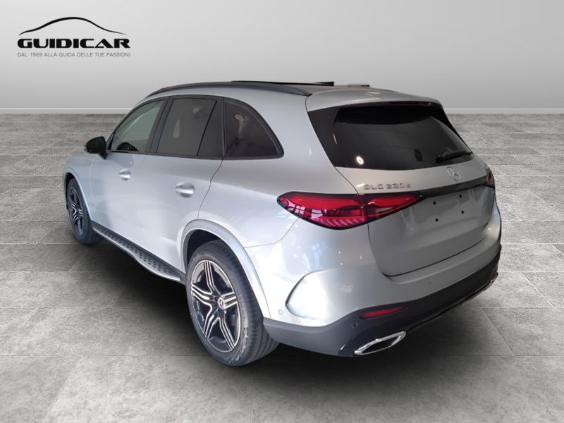 GuidiCar - MERCEDES BENZ Nuova GLC SUV 1 GLC 220 d 4MATIC AMG Line ADVANCED Nuovo