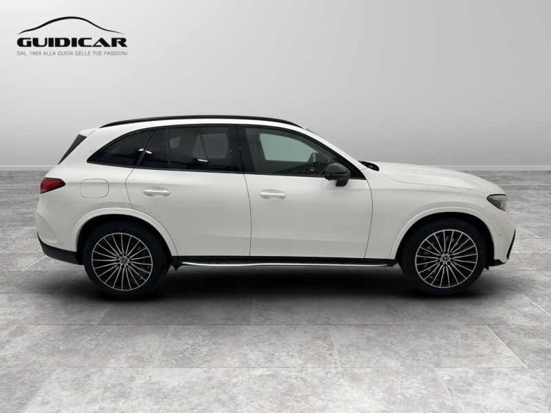 GuidiCar - MERCEDES BENZ Nuova GLC SUV 1 GLC 220 d 4MATIC AMG Line ADVANCED Nuovo