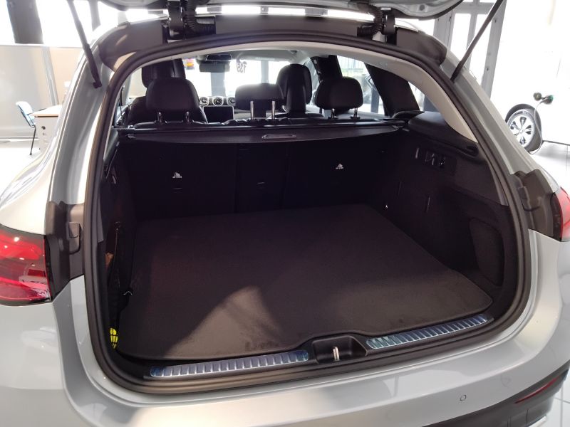 GuidiCar - MERCEDES BENZ Nuova GLC SUV 1 GLC 220 d 4MATIC AMG Line PREMIUM Nuovo