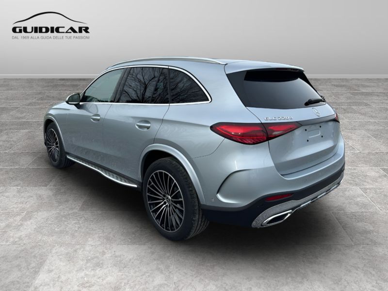 GuidiCar - MERCEDES BENZ Nuova GLC SUV 1 GLC 220 d 4MATIC AMG Line ADVANCED Nuovo