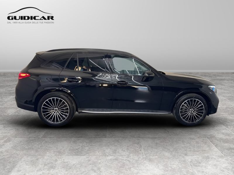 GuidiCar - MERCEDES BENZ Nuova GLC SUV 1 GLC 220 d 4MATIC AMG Line ADVANCED Nuovo