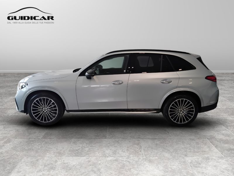 GuidiCar - MERCEDES BENZ Nuova GLC SUV 1 GLC 220 d 4MATIC AMG Line PREMIUM Nuovo