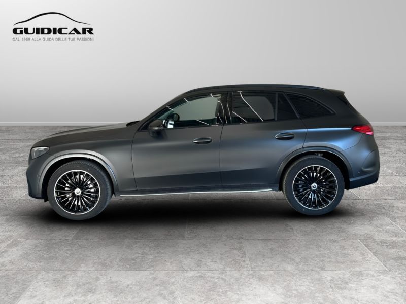 GuidiCar - MERCEDES BENZ Nuova GLC SUV 1 GLC 220 d 4MATIC AMG Line ADVANCED Nuovo