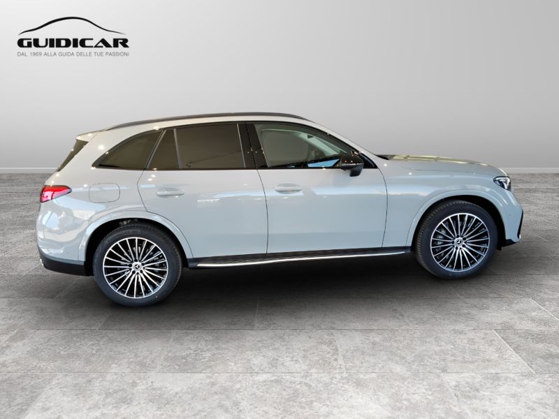 GuidiCar - MERCEDES BENZ Nuova GLC SUV 1 GLC 220 d 4MATIC AMG Line ADVANCED Nuovo