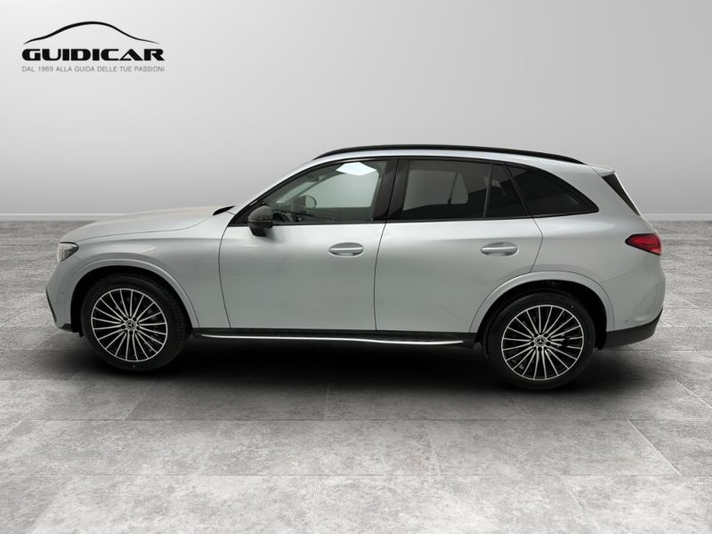 GuidiCar - MERCEDES BENZ Nuova GLC SUV 1 GLC 220 d 4MATIC AMG Line ADVANCED Nuovo