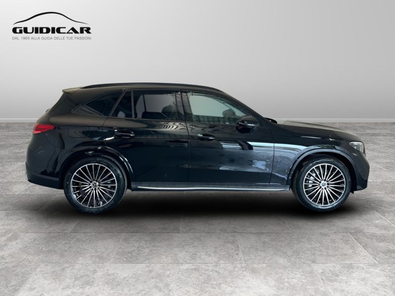 GuidiCar - MERCEDES BENZ Nuova GLC SUV 1 GLC 220 d 4MATIC AMG Line ADVANCED Nuovo