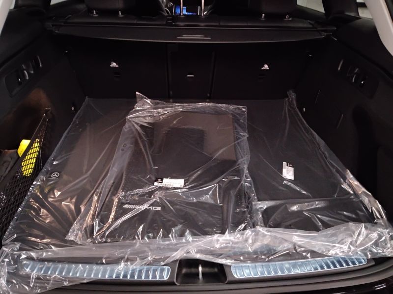 GuidiCar - MERCEDES BENZ Nuova GLC SUV 1 GLC 220 d 4MATIC AMG Line ADVANCED Nuovo