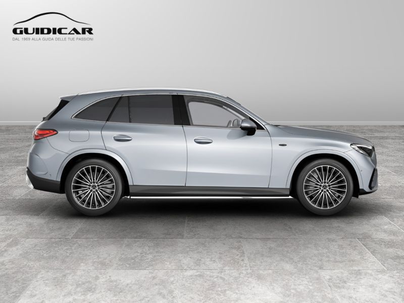 GuidiCar - MERCEDES BENZ Nuova GLC SUV 1 GLC 300 de 4MATIC DL1 Nuovo