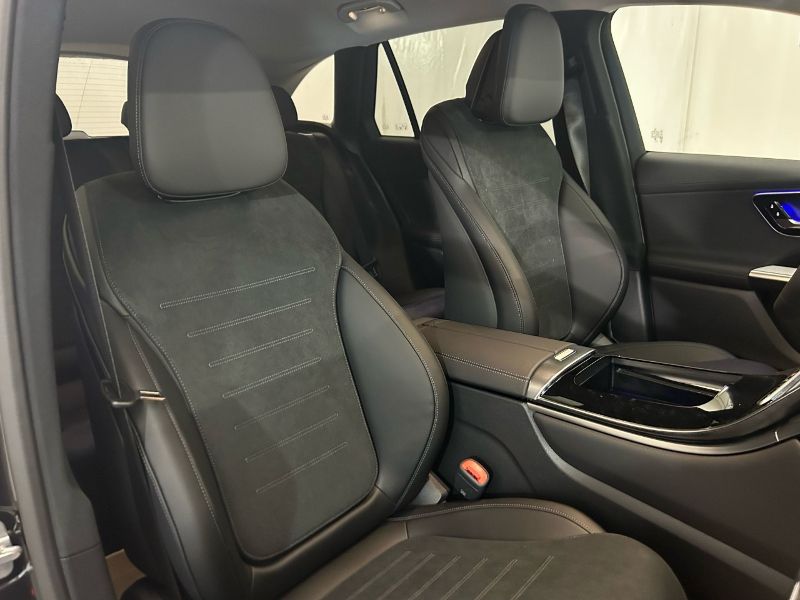GuidiCar - MERCEDES BENZ Nuova GLC SUV 1 GLC 300 de 4MATIC AMG Line ADVANCED TECH Nuovo