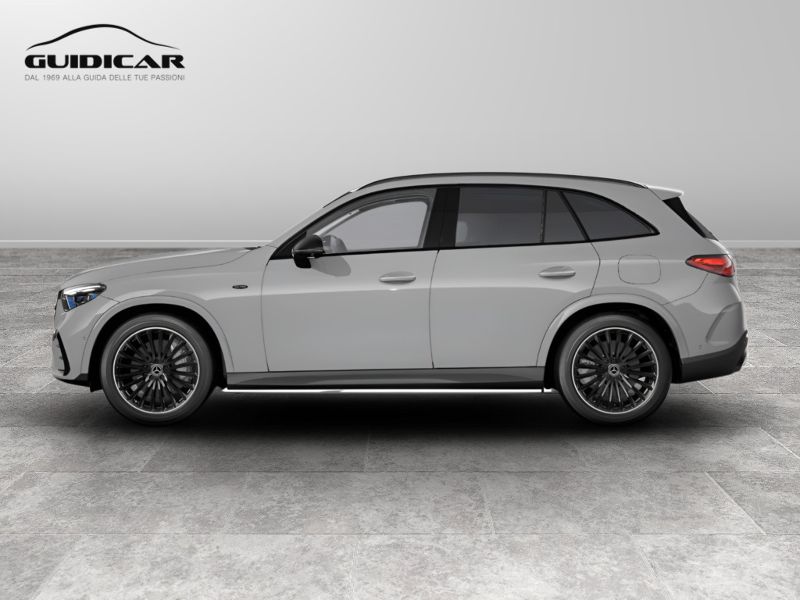 GuidiCar - MERCEDES BENZ Nuova GLC SUV 1 GLC 300 de 4MATIC AMG Line PREMIUM TECH Nuovo