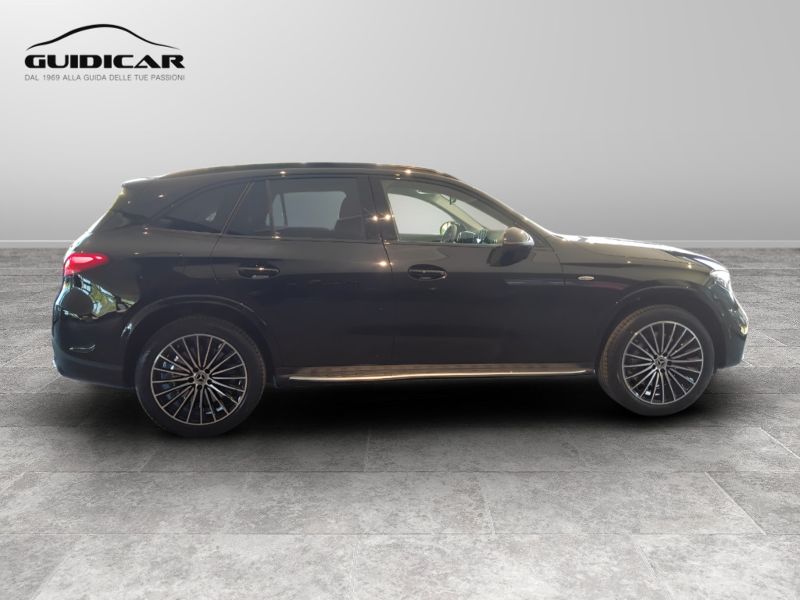 GuidiCar - MERCEDES BENZ Nuova GLC SUV 1 GLC 300 de 4MATIC AMG Line ADVANCED TECH Nuovo