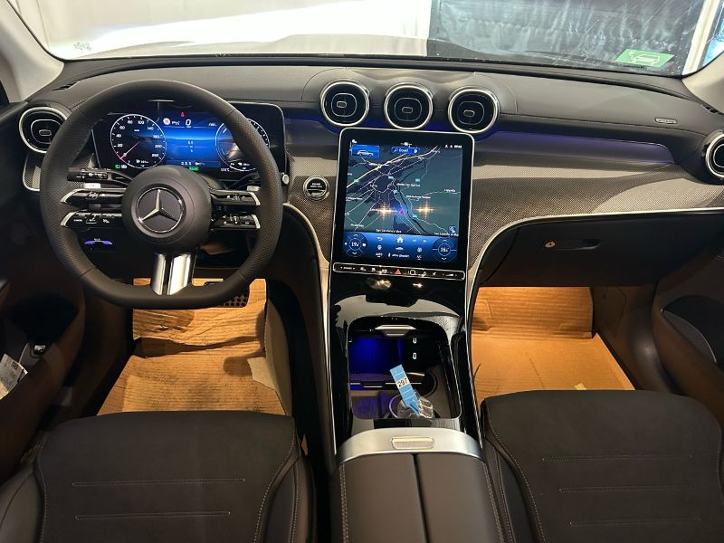 GuidiCar - MERCEDES BENZ Nuova GLC SUV 1 GLC 300 de 4MATIC AMG Line ADVANCED TECH Nuovo