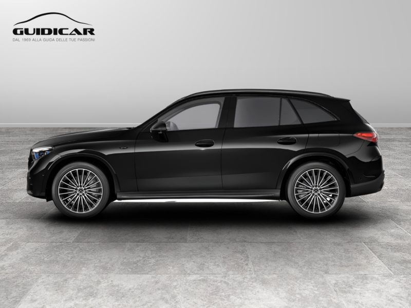 GuidiCar - MERCEDES BENZ Nuova GLC SUV 1 GLC 300 de 4MATIC AMG Line ADVANCED Nuovo